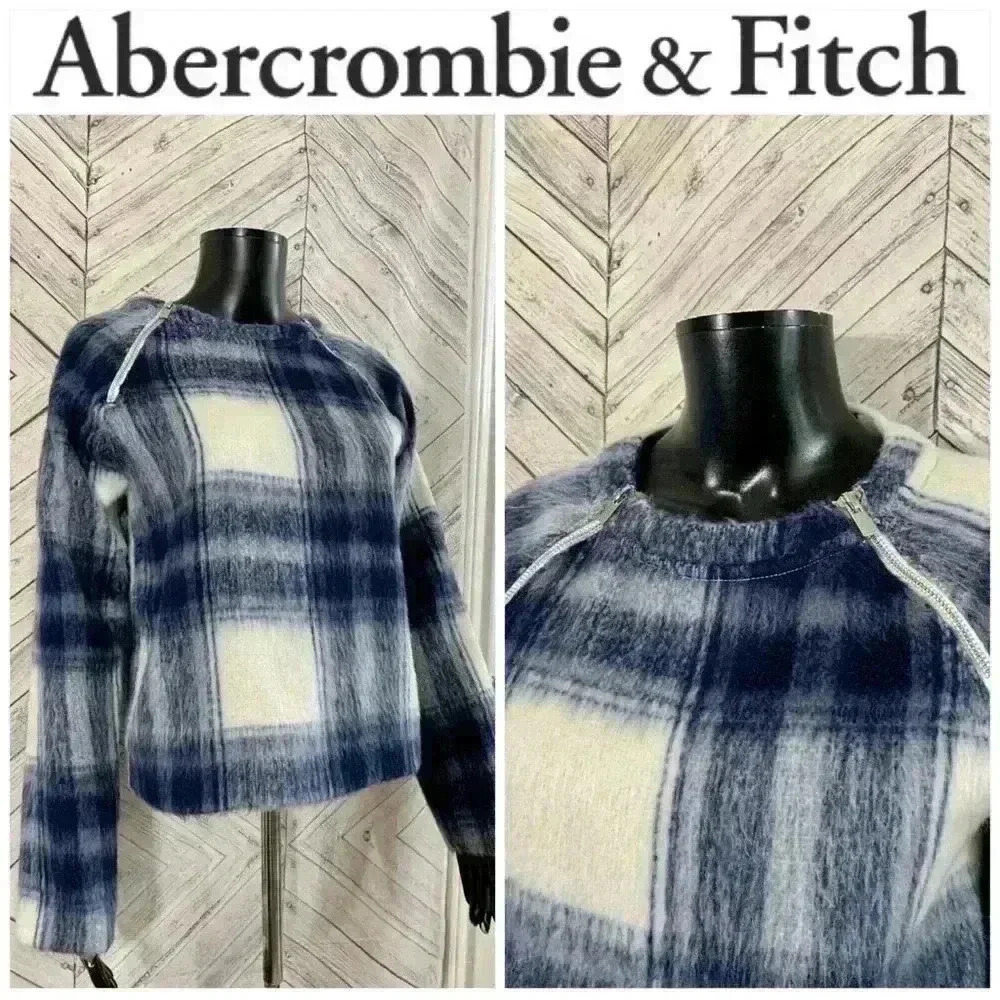 Abercrombie & Fitchburg Women's Plaid Crewneck Size
